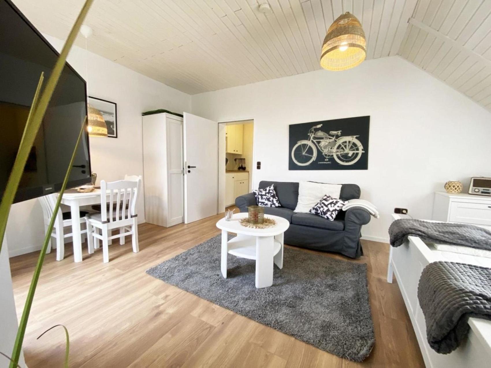 Ferien Im Wangerland - Haus Wiesenweg - Apartment 2 1Og ホールマージール エクステリア 写真